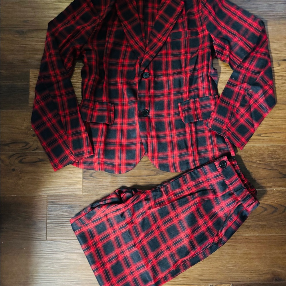 Stylish Red and Black Plaid boys Suit